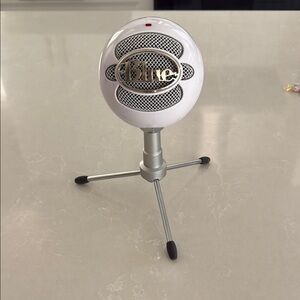 Snowball iCE USB Microphone - White